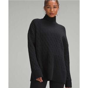 Lululemon Black Cable-Knit Relaxed-Fit Sweater-Size M